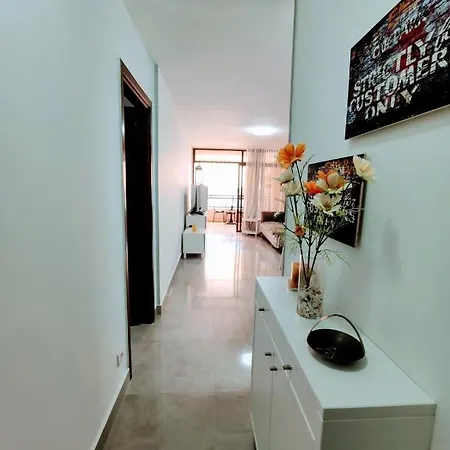 Апартаменты Casa Royal Cristianos Center
