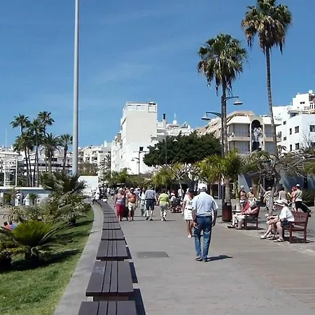 Casa Royal Cristianos Center شقة
